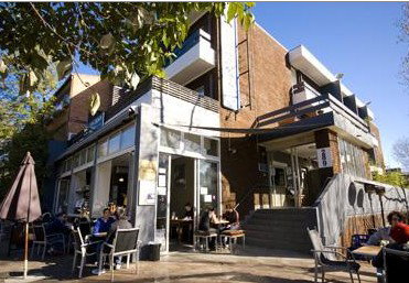 City Crown Lodge - Accommodation Whitsundays 0