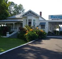 Colonial Court Motor Inn - Accommodation Whitsundays