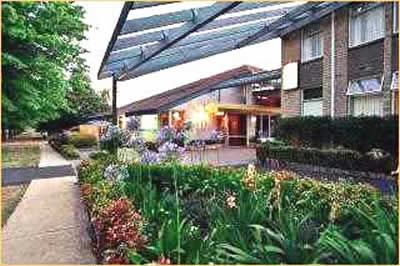 Telopea Inn On The Park - Accommodation Whitsundays 0