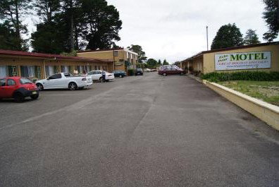 Echo Point Motor Inn - Accommodation Whitsundays 0