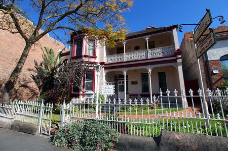 Alishan International Guesthouse - Accommodation Whitsundays 0