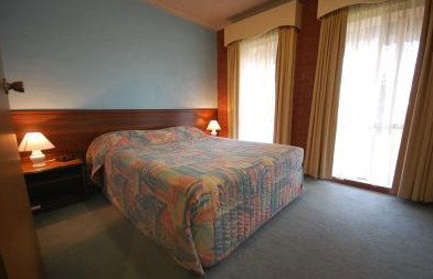 Junction Motor Inn - Accommodation Whitsundays 5