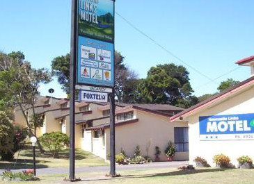 Newcastle Links Motel - Accommodation Whitsundays 2