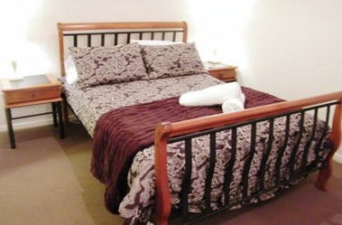 Clarks Beach Apartment - Accommodation Whitsundays 3