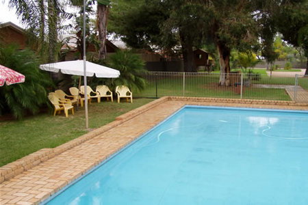 Sun River Resort Motel - Accommodation Whitsundays 2