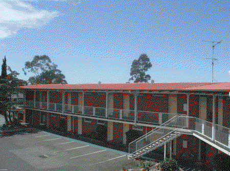 Riverview Motor Inn - Accommodation Whitsundays 1