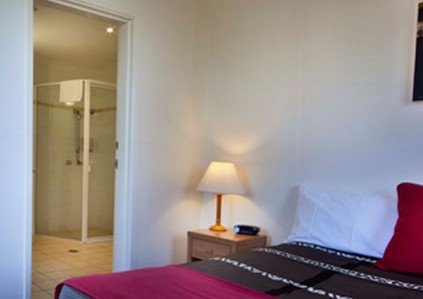 Toronto NSW Accommodation Whitsundays