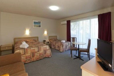 Best Western Reef Motor Inn - Accommodation Whitsundays 1