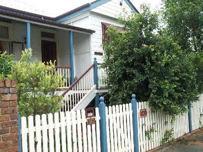 Eskdale Bed And Breakfast - Accommodation Whitsundays 0