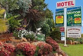 Highlander Motor Inn And Apartments - Accommodation Whitsundays 1