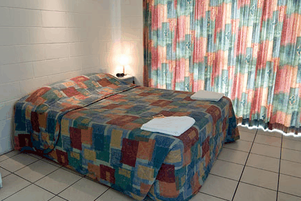 Barrier Reef Motel - Accommodation Whitsundays 2