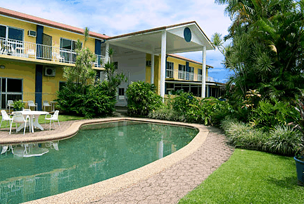 Barrier Reef Motel - Accommodation Whitsundays 3