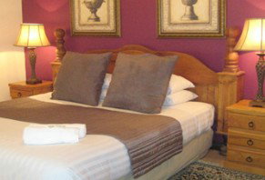 Mt Tamborine Stonehaven Manor - Accommodation Whitsundays 3