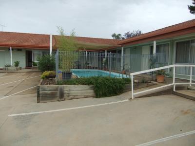 Country Comfort Cowra Countryman Motor Inn - Accommodation Whitsundays 3