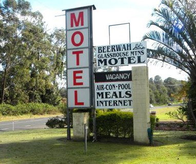 Beerwah Glasshouse Mountains Motel - Accommodation Whitsundays 2