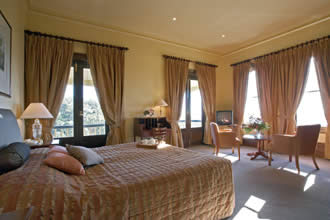 Grand Mercure Mount Lofty House - Accommodation Whitsundays 0