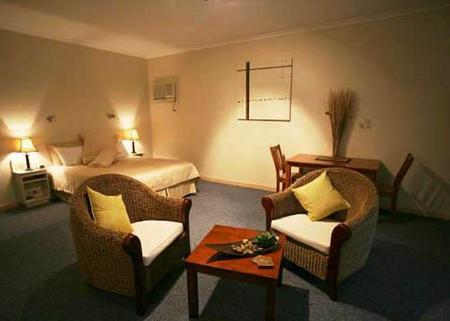 Quality Inn Presidential - Accommodation Whitsundays 1