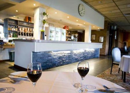 Quality Inn Presidential - Accommodation Whitsundays 3