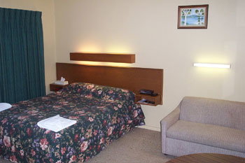 Belvedere Motel - Accommodation Whitsundays 1