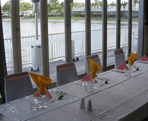 Waterfront Hotel - Accommodation Whitsundays 1