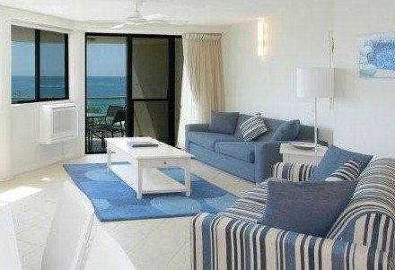 Malibu Mooloolaba - Accommodation Whitsundays 3