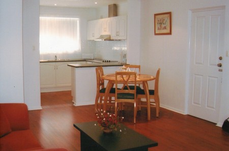 AA Madalena Court Holiday Apartments - Accommodation Whitsundays 1