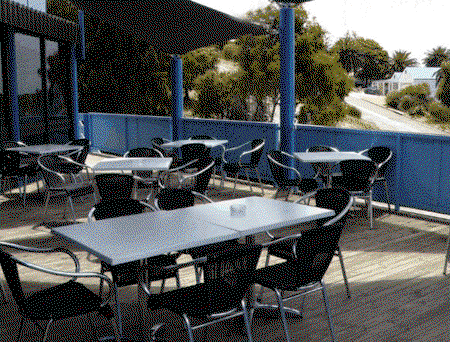 Lincoln Navigators Inn - Accommodation Whitsundays 2