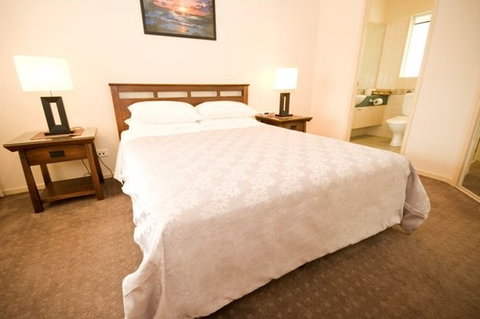 Trinity Waters Apartments - Accommodation Whitsundays 4