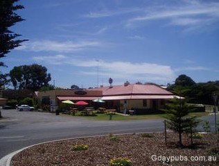 Nelson Hotel - Accommodation Whitsundays 1