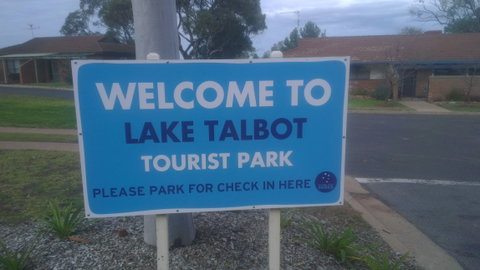 Lake Talbot Tourist Park - Accommodation Whitsundays 2