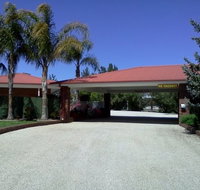 Golden Chain Border Gateway Motel - Accommodation Whitsundays