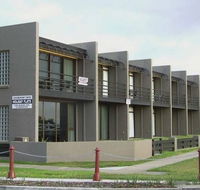 Centreport Units - Accommodation Whitsundays