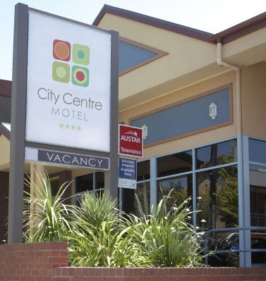 City Centre Motel - Accommodation Whitsundays 0