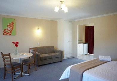 City Centre Motel - Accommodation Whitsundays 1