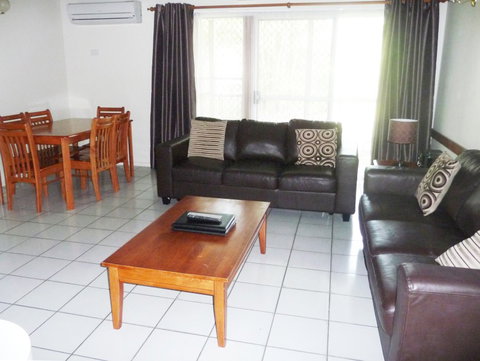 The Shores Holiday Apartments - Accommodation Whitsundays 3