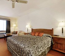 Gateway On Monash Boutique Hotel - Accommodation Whitsundays 1