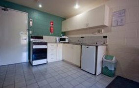The Swagmans Rest Motel - Accommodation Whitsundays 1