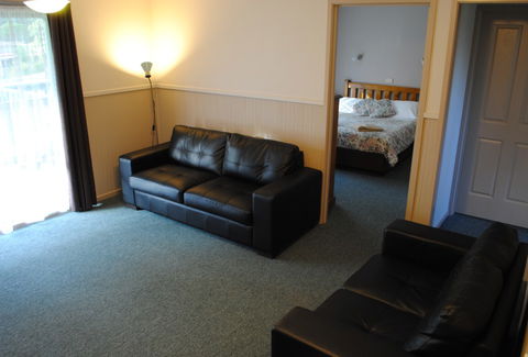 Lakes Entrance Country Cottages - Accommodation Whitsundays 1