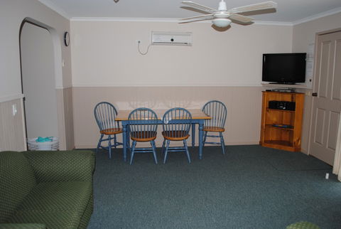 Lakes Entrance Country Cottages - Accommodation Whitsundays 5