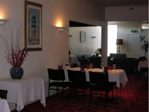 Peninsula Motor Inn And Tyabb Fly Inn - Accommodation Whitsundays 2