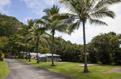 Lake Placid Tourist Park - Accommodation Whitsundays 2