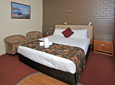 The Elm Motel - Accommodation Whitsundays 4
