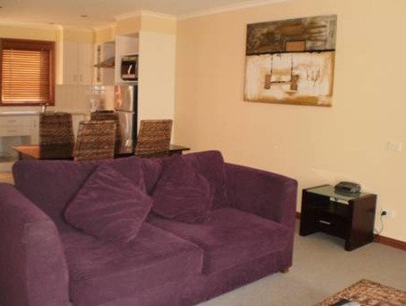 Colonial Village Motel - Accommodation Whitsundays 2