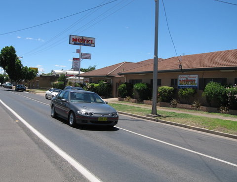Golden Harvest Motor Inn - Accommodation Whitsundays 3