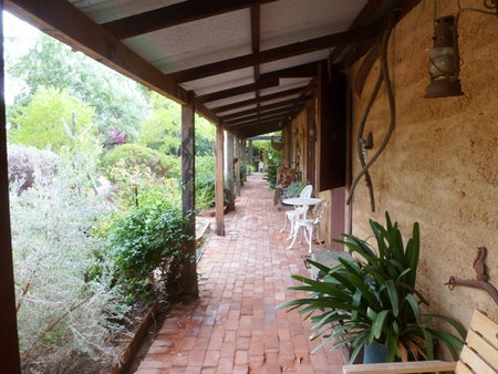 Hillside Country Retreat  - Accommodation Whitsundays 2