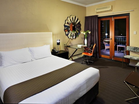 Sunmoon Boutique Resort - Accommodation Whitsundays 3