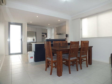 Pacific Marina Apartments - Accommodation Whitsundays 10