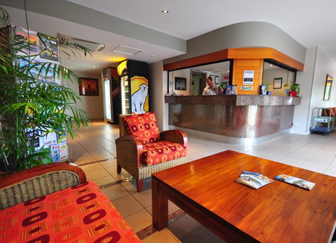 Waters Edge The Strand - Townsville - Accommodation Whitsundays 2