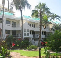 Camargue Beachfront Apartments - Accommodation Whitsundays
