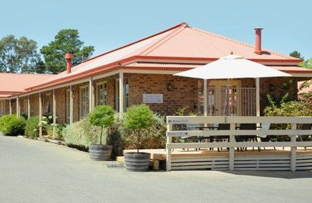 Quality Inn Colonial - Accommodation Whitsundays 2